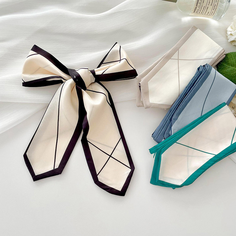 Uniwersalna jedwabna apaszka,  – Ethnic Fashion Design recenzja i cena